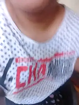 Snapshot of pallu_telgu_kannada chatting on 03/13/25, 10:36 pallu telgu kannada online show from 03/13/25, 10:36