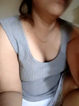 Snapshot of pallu_telgu_kannada chatting on 12/03/25, 11:53 pallu telgu kannada online show from 12/03/25, 11:53