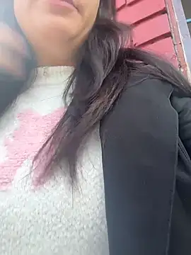 Mila LS online show from 02/09/26, 12:47