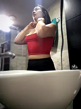 Mila LS online show from 10/28/25, 01:10