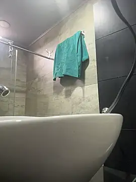 Mila LS online show from 02/05/26, 12:45