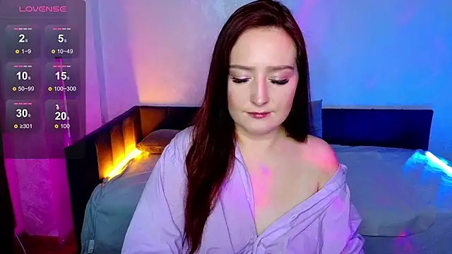 LinaFlawless online show from 10/03/25, 02:04