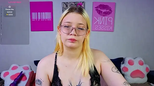 AuroraPrincess online show from 03/24/26, 10:37