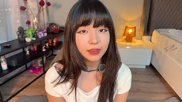 Snapshot of melana_love chatting on 11/02/25, 12:10 melana love online show from 11/02/25, 12:10