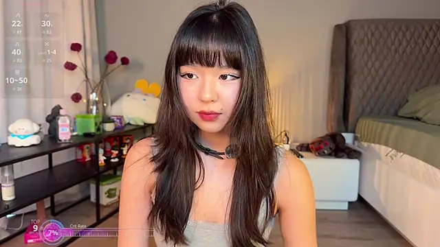 Snapshot of melana_love chatting on 10/18/25, 11:56 melana love online show from 10/18/25, 11:56