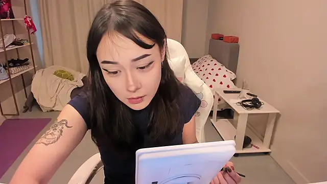 ka00ru chan online show from 02/06/26, 09:05