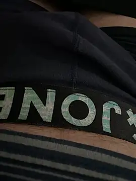 Smallcoco26 online show from 03/21/25, 07:57