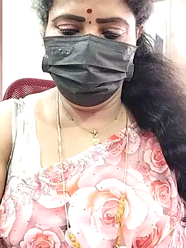 abinaya26 online show from 10/26/25, 09:31