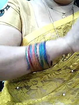 abinaya26 online show from 11/04/25, 02:15