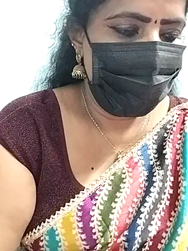 abinaya26 online show from 10/13/25, 07:15