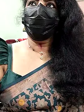 abinaya26 online show from 10/29/25, 01:54