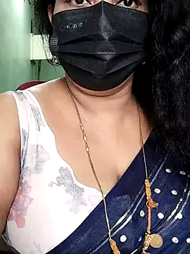 abinaya26 online show from 10/21/25, 07:19