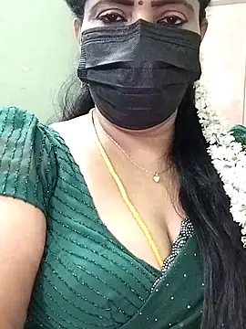 abinaya26 online show from 05/18/26, 06:34