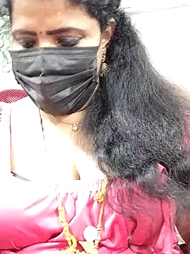 abinaya26 online show from 10/19/25, 07:38