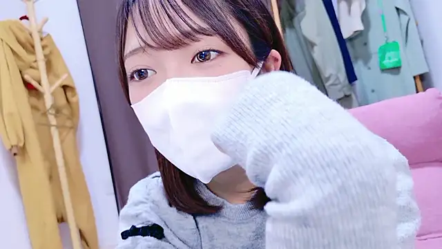 Oo aki online show from 10/20/25, 06:48