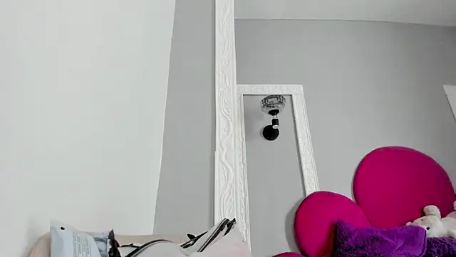 Snapshot of Bonniie_22 chatting on 02/14/26, 08:20 Bonniie 22 online show from 02/14/26, 08:20