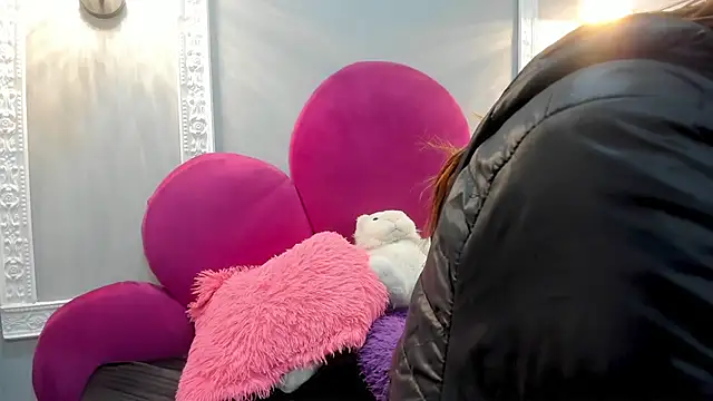 Snapshot of Bonniie_22 chatting on 02/17/26, 07:22 Bonniie 22 online show from 02/17/26, 07:22