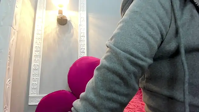 Bonniie 22 online show from 03/06/26, 08:37