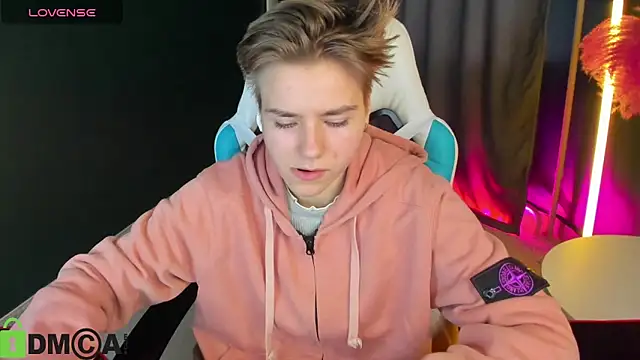 Jean Wilsons online show from 03/20/25, 01:15