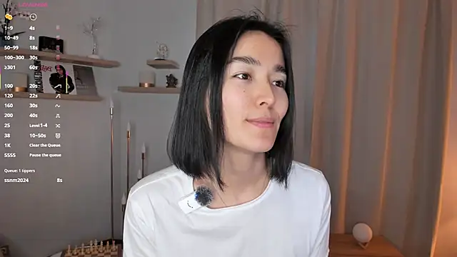 RanelDiva online show from 12/17/25, 08:08