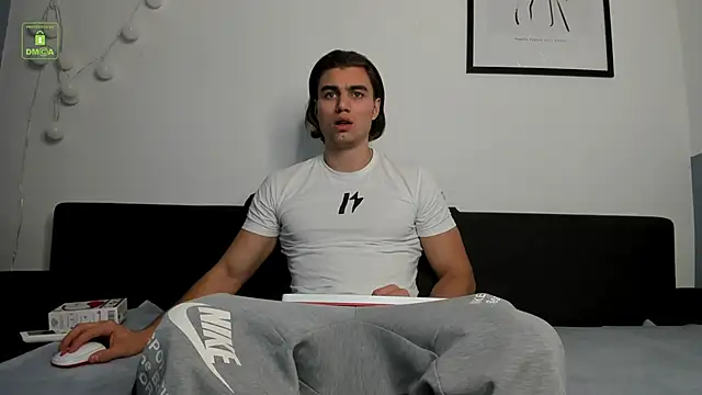 Kyle Baker online show from 12/21/25, 06:15