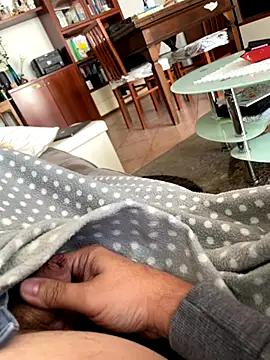 littletoy64 online show from 09/29/25, 12:11