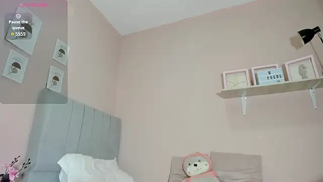 mary cute9 online show from 11/06/25, 11:47