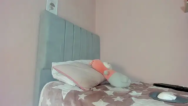 mary cute9 online show from 12/14/25, 11:49