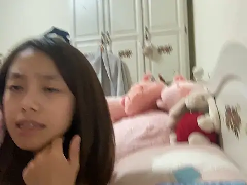 Snapshot of ladypaggy chatting on 03/17/25, 04:22 ladypaggy online show from 03/17/25, 04:22