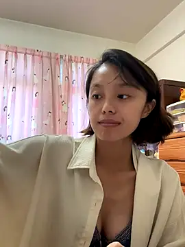 ladypaggy online show from 12/01/25, 05:52