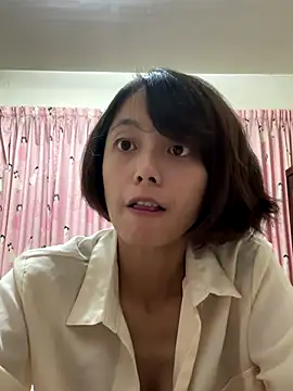 Snapshot of ladypaggy chatting on 10/02/25, 03:48 ladypaggy online show from 10/02/25, 03:48