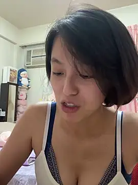 Snapshot of ladypaggy chatting on 05/19/26, 04:25 ladypaggy online show from 05/19/26, 04:25