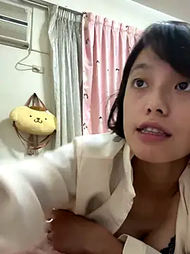 Snapshot of ladypaggy chatting on 10/10/25, 03:24 ladypaggy online show from 10/10/25, 03:24