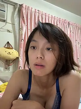 Snapshot of ladypaggy chatting on 09/15/25, 04:07 ladypaggy online show from 09/15/25, 04:07