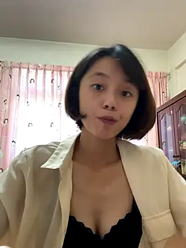 ladypaggy online show from 10/30/25, 07:50