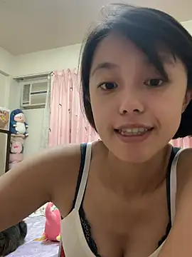 Snapshot of ladypaggy chatting on 05/02/26, 01:49 ladypaggy online show from 05/02/26, 01:49