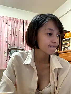 ladypaggy online show from 10/22/25, 04:28