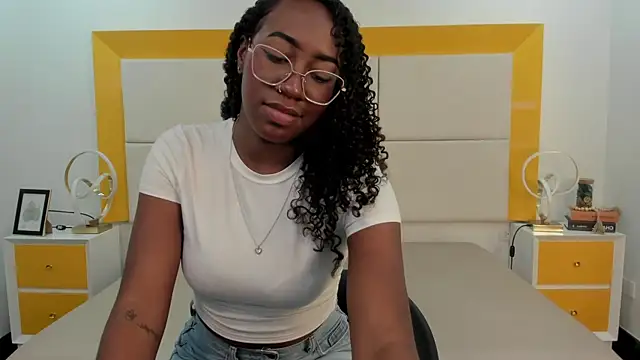 Qeen blackk online show from 03/30/26, 06:42