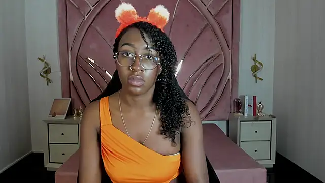 Qeen blackk online show from 10/17/25, 08:43