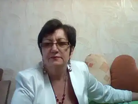 Snapshot of Lota5821 chatting on 03/11/25, 09:34 Lota5821 online show from 03/11/25, 09:34