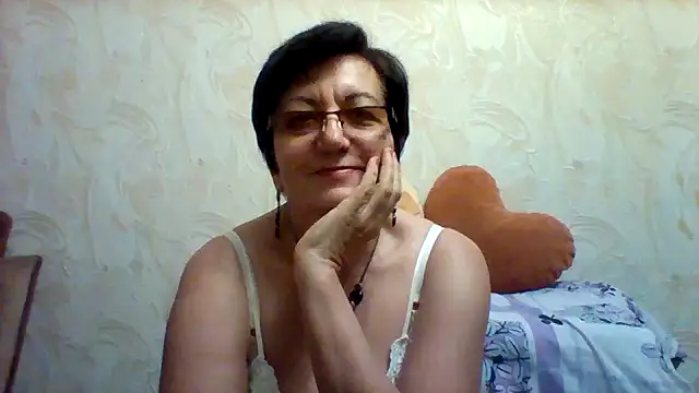 Snapshot of Lota5821 chatting on 03/17/25, 07:15 Lota5821 online show from 03/17/25, 07:15
