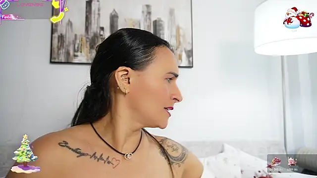 Sara Charmy online show from 12/20/25, 10:56