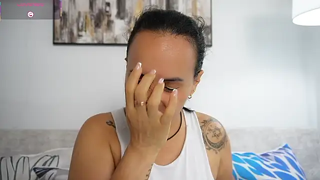 Sara Charmy online show from 02/02/26, 11:09