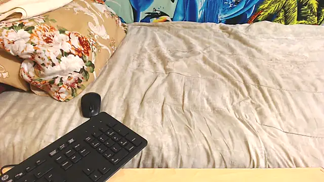 ChocolateClit online show from 09/28/25, 02:35