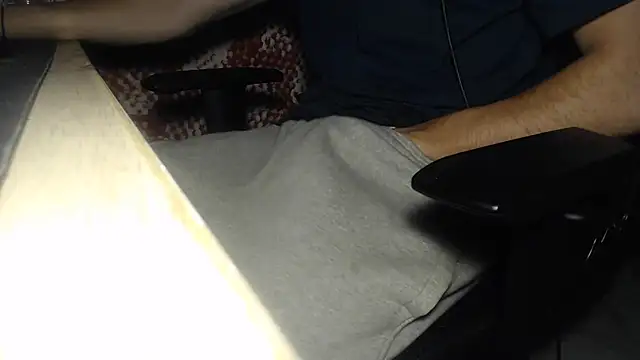 GreekDaddyNickOfficial online show from 09/17/25, 09:39