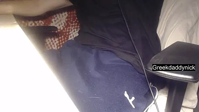 GreekDaddyNickOfficial online show from 10/20/25, 09:04