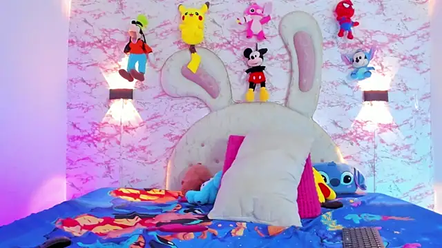 IM SINAY online show from 10/03/25, 08:21