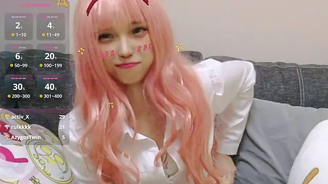 Snapshot of chenenna7 chatting on 03/15/25, 06:43 chenenna7 online show from 03/15/25, 06:43