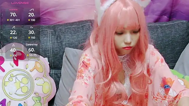 Snapshot of chenenna7 chatting on 03/19/25, 04:02 chenenna7 online show from 03/19/25, 04:02