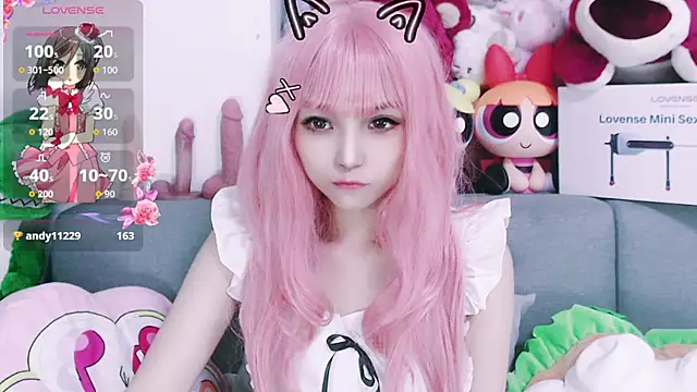 Snapshot of chenenna7 chatting on 10/28/25, 02:05 chenenna7 online show from 10/28/25, 02:05